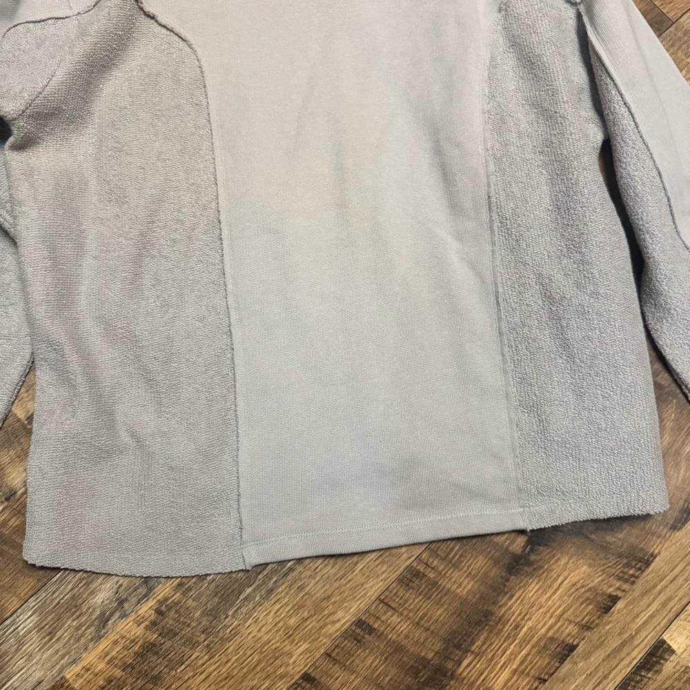 Greige Easel Women's Sweatshirt - Picture 7 of 7